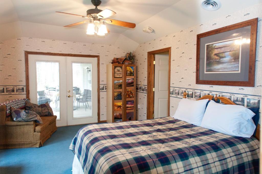 Locust Brook Lodge Бътлър Екстериор снимка